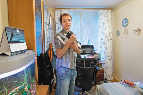 КЛОУН, КОТОРЫЙ ЖИВЕТ В БОЛЬНИЦЕ